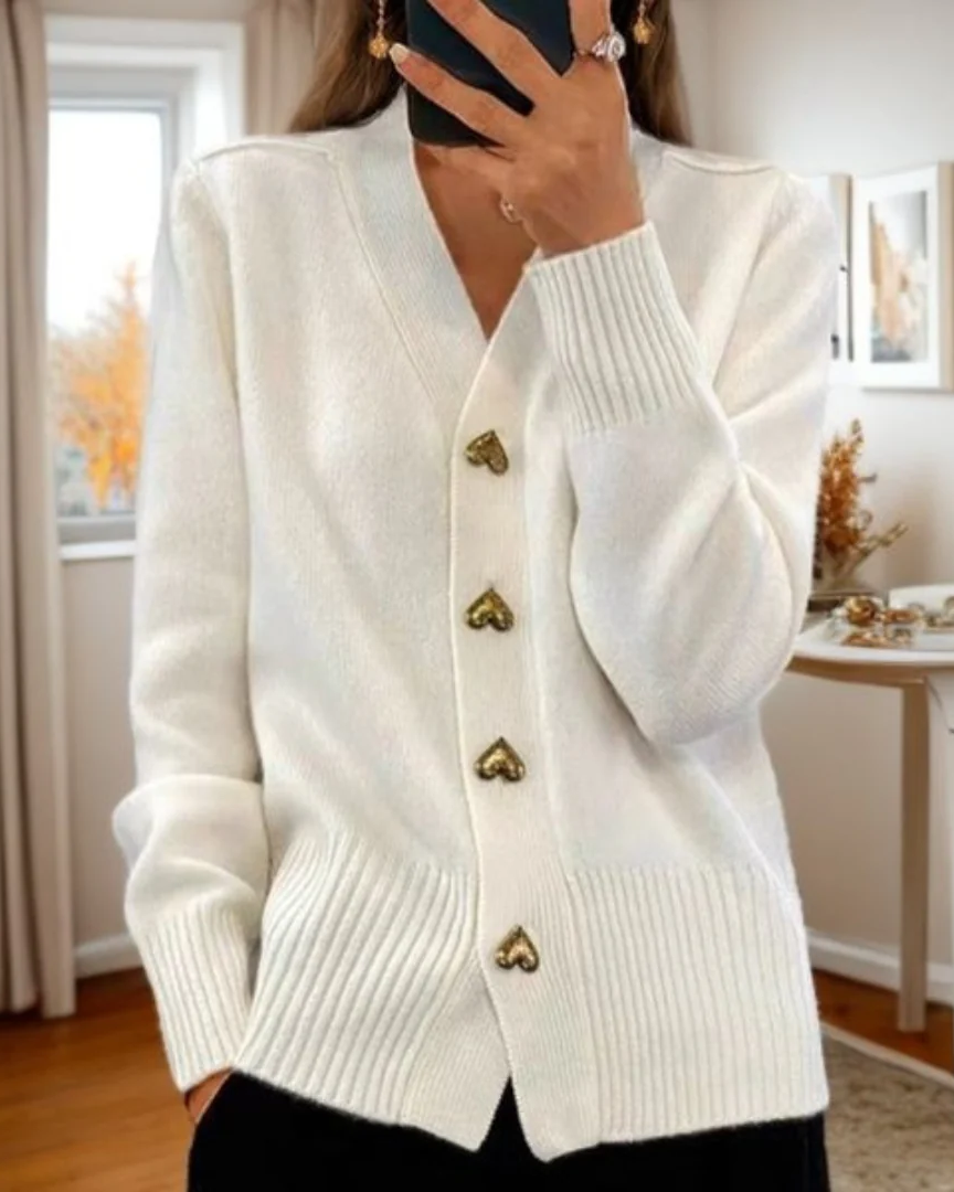 ARMIDA™|HEART BUTTON CARDIGAN